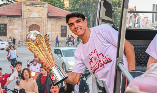 Kaptan Batman Petrolspor’da