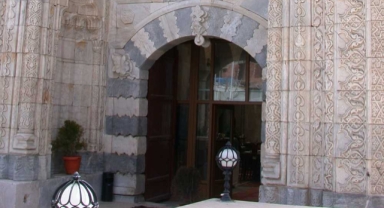 Karaman Hatuniye Medresesi