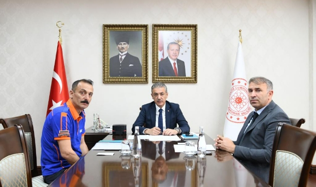 Vali Akkoyun toplantıya katıldı