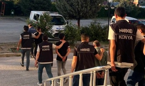 Zehir tacirleri tutuklandı