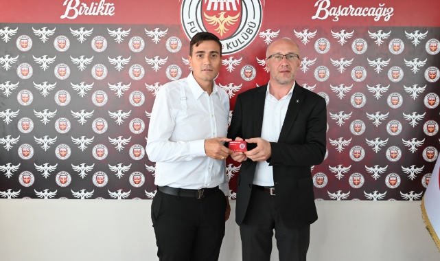 AK Parti&#039;den &#039;100&#039; kombine!