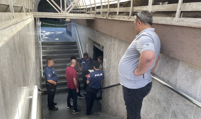 Cami tuvaletinde ölü bulundu