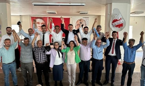 CHP Sarıveliler’de bayrak değişimi