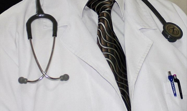 Doktoru darbeden zanlı tutuklandı