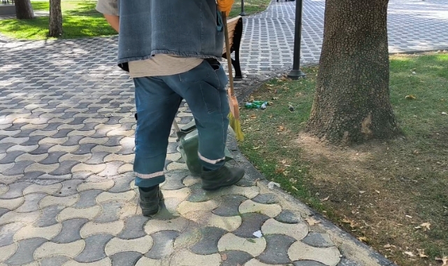 İnsan olduğumuzu unutuyoruz!