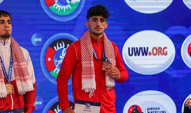 KMÜ’lü güreşçiden dünya üçüncülüğü