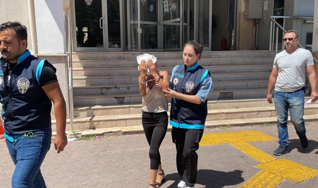 Sahte altın zincir bozdurmak isteyen kadın yakalandı