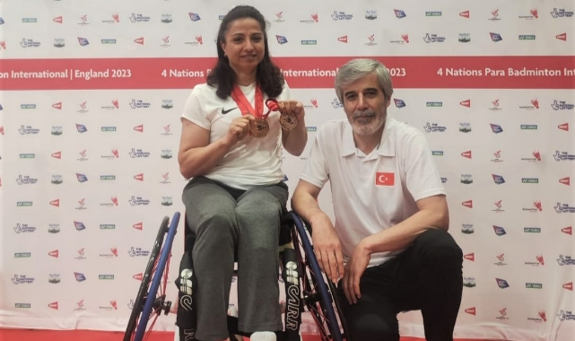 Şekerspor madalyaları topladı