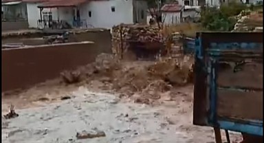 Ayrancı'nın köylerini sel vurdu