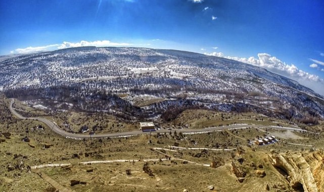 Karaman'ın dağı mezarı oldu