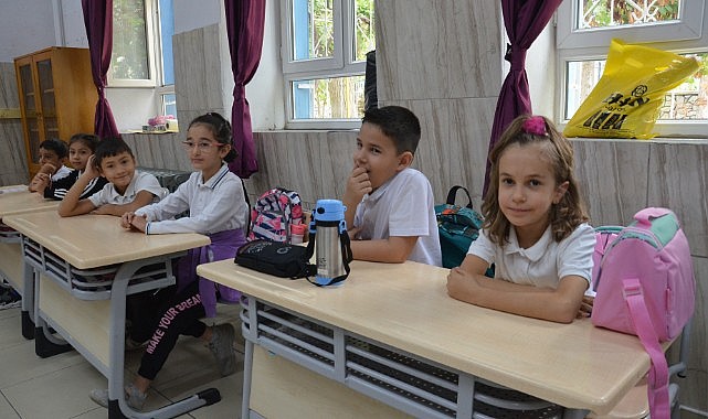 Öğrenciler dersbaşı yaptı