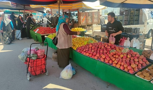 Pazarın ateşi düştü