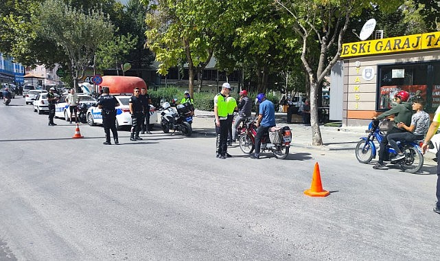 Trafik denetimleri devam ediyor