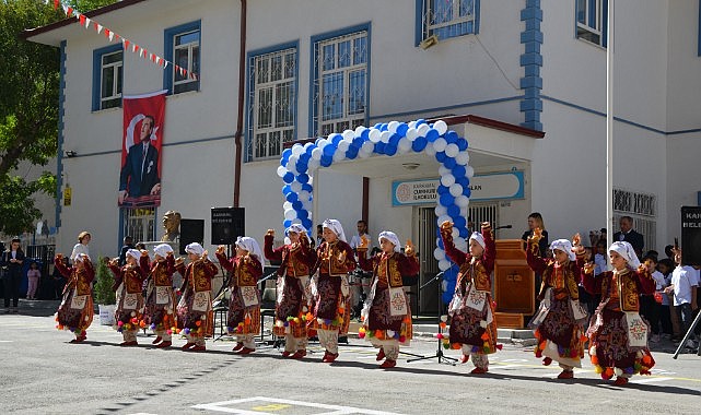 “Tüm dünyanın umudunu taşıyorsunuz”