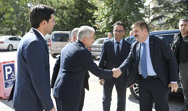 Vali Sarıibrahim’den ziyaret 