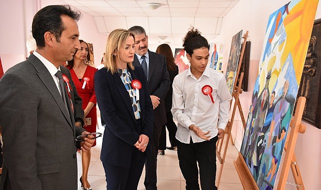 100. Yıl resim sergisi