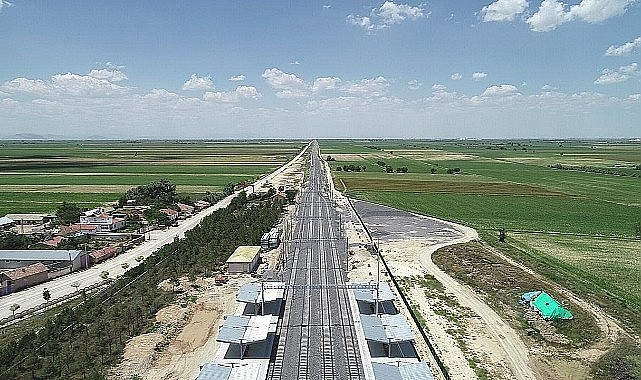 Demiryolu hattına elektrik verilecek