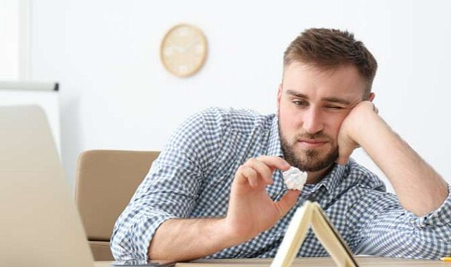 Ertelemek hastalık mı