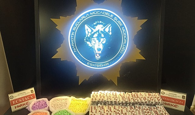 Eskişehir'de uyuşturucu operasyonunda yakalanan 2 şüpheli tutuklandı