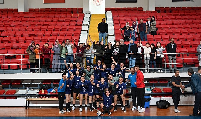 Fırtına gibi esiyorlar