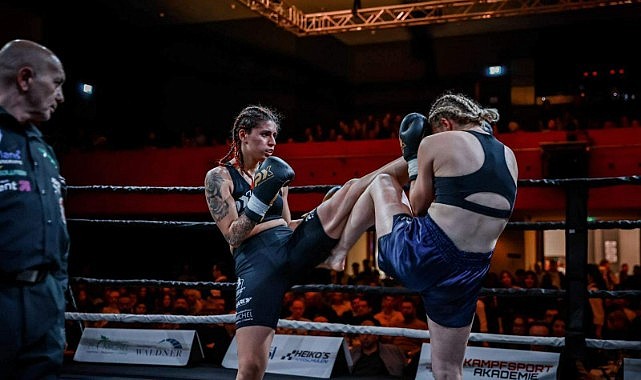 Karamanlı dövüşçü &quot;FIRTINA GİBİ ESTİ&quot;