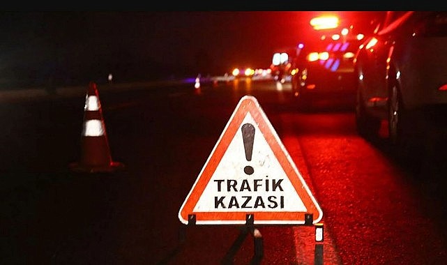 Genç kız ve motosiklet sürücüsü yaralandı