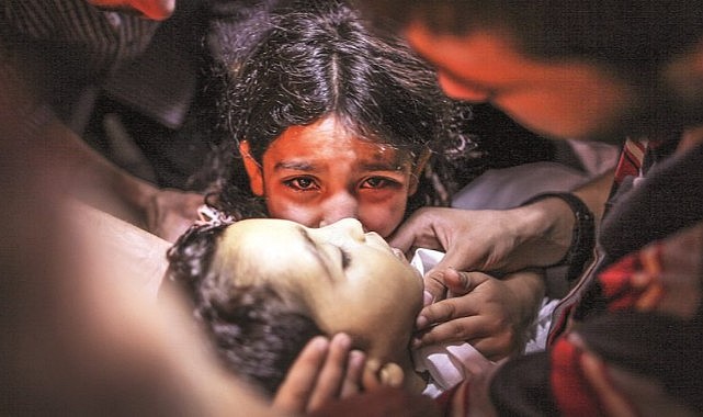 İğrenç bir zamandayım