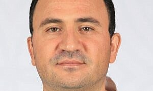 İlahiyatçı Profesör, İlahiyatçı Profesörü Vurdu!