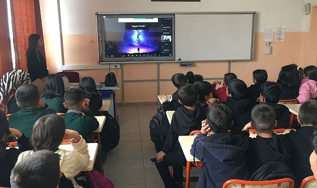 Kasabalı öğrenciler NASA  ile buluştu