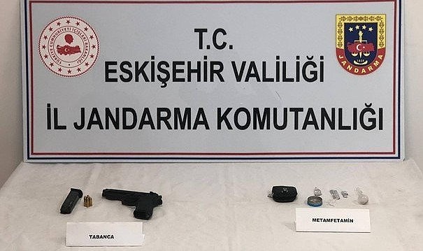Kaza yaptı yakayı ele verdi