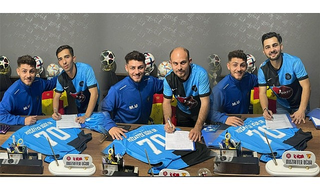 Transfer bombaları patlıyor