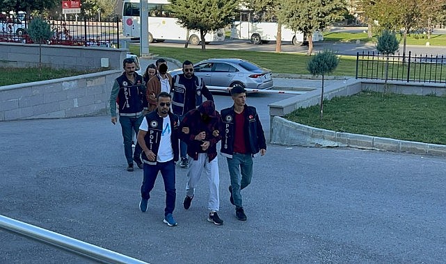 Zehir tacirleri tutuklandı