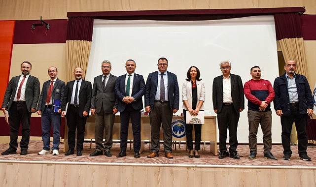  ‘Cumhuriyet’in 100. Yılında Türkiye’