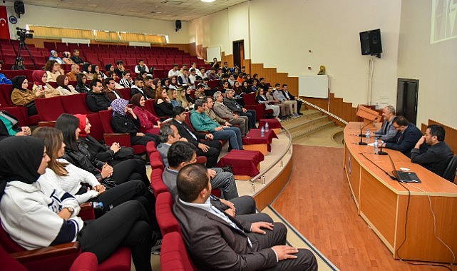 KMÜ’de panel düzenlendi