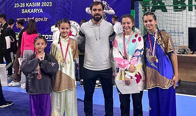 Madalyalarla döndüler