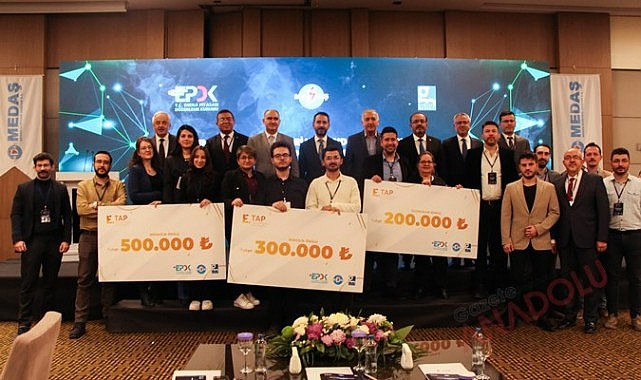 Ödüller sahiplerini buldu