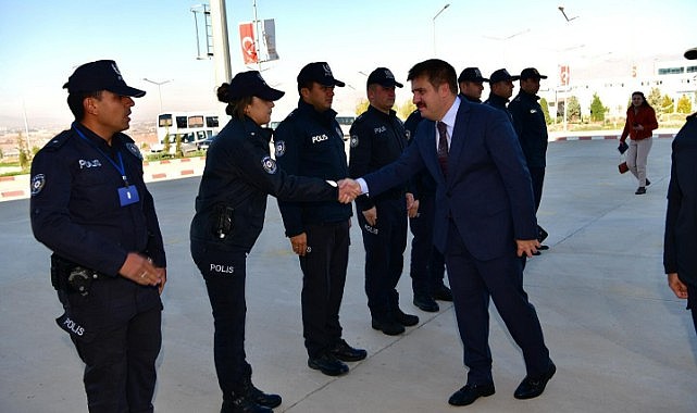 Vali Sarıibrahim POMEM&#039;i Ziyaret Etti