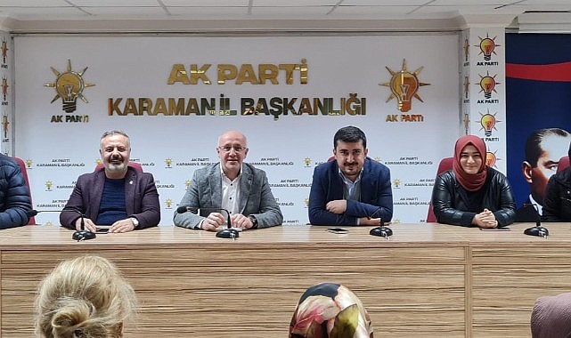 AK Parti&#039;de slogan belli oldu