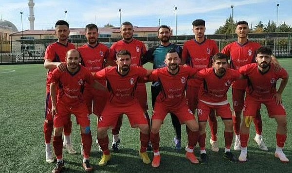 Amatör Küme'de kıyasıya mücadele