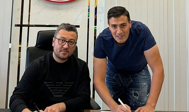 Hasret Bitti Sponsor İmzayı Attı