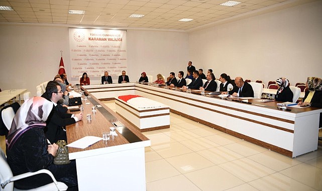 Kadınlar için toplandılar