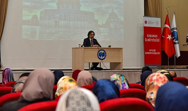 Aydemir KMÜ&#039;de konferans verdi