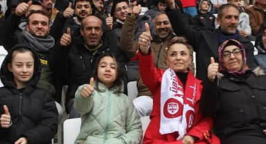 Çeliktaş Karaman FK'yı yalnız bırakmadı