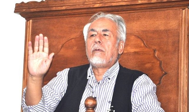 İki yüzlülüğü böyle anlattı…