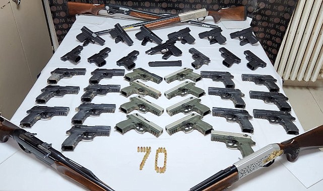 Karaman&#039;da 15 kişi gözaltına alındı