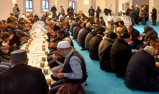 Sabah namazı buluşmaları devam ediyor