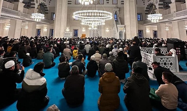 Karaman&#039;da sabah namazı coşkusu