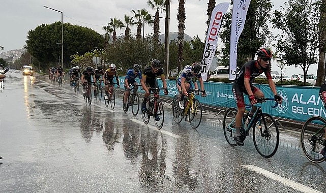 Milli takım baraj puanı elde ettiler