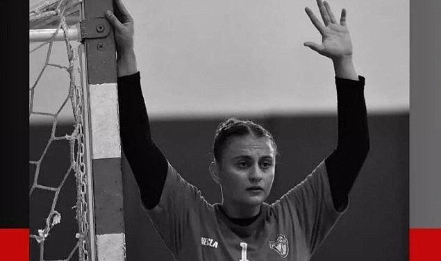 Tecrübeli eldiven Minik Atılım&#039;da