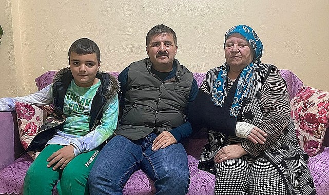 Vali Sarıibrahim gönüllere dokunuyor